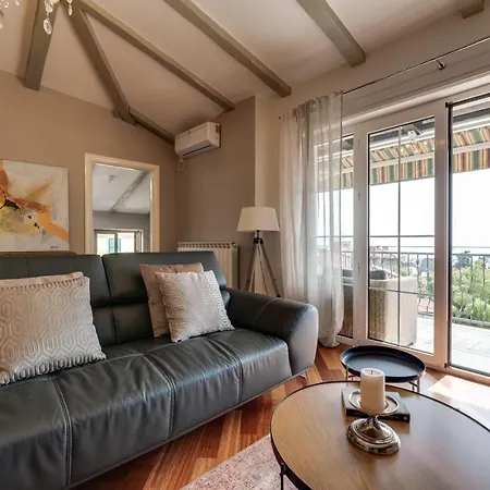 Luxury Regina Apartment *